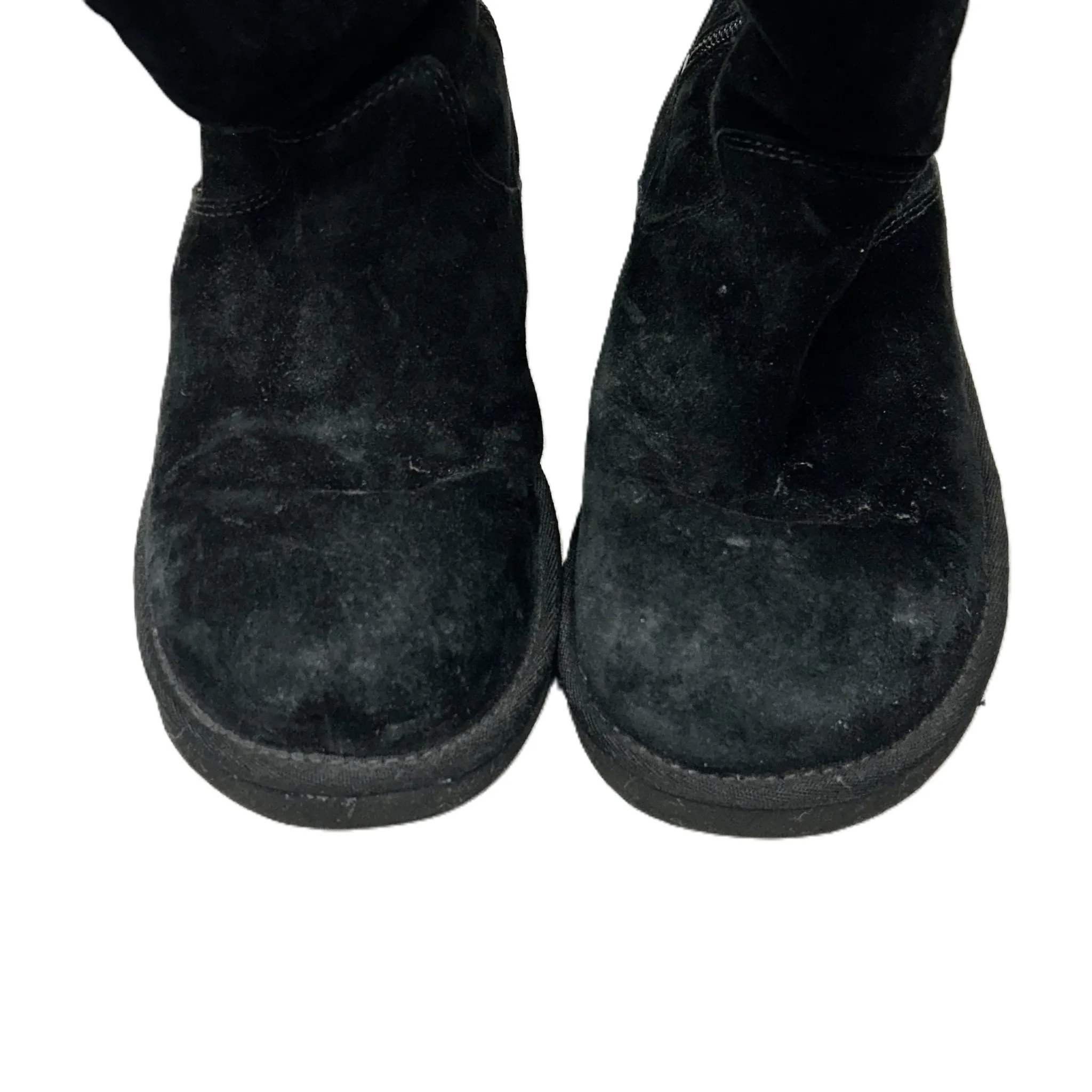 Boots Designer By Ugg In Black, Size: 9